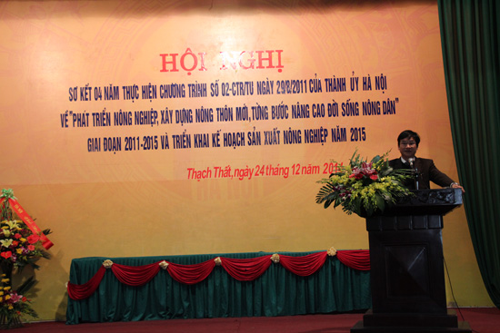 Đ/c Nguyễn Doãn Hoàn- TUV- Bí thư Huyện ủy phát biểu tại hội nghị- ảnh VHTT