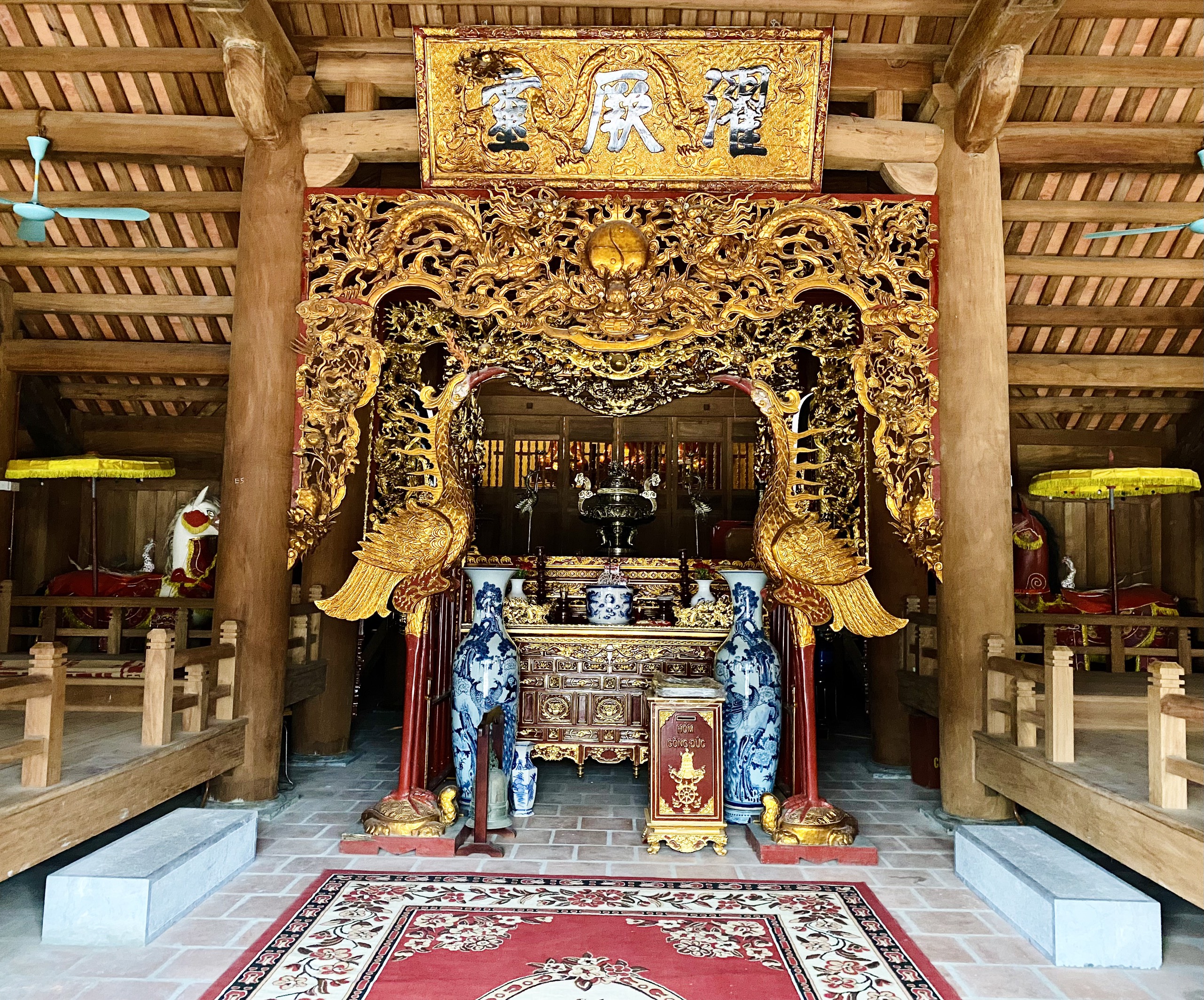 Đình Bách Kim - Thôn Bách Kim, xã Phú Kim, huyện Thạch Thất, Thành phố Hà Nội.