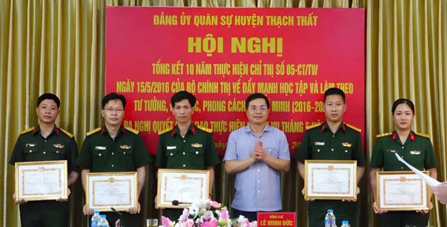 Đảng ủy Quân sự huyện Thạch Thất tổng kết 10 năm thực hiện Chỉ thị số 05 của Bộ Chính trị